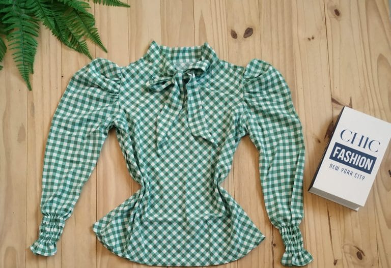 Blusa Manga LongaTecido Crepe Seda Verde