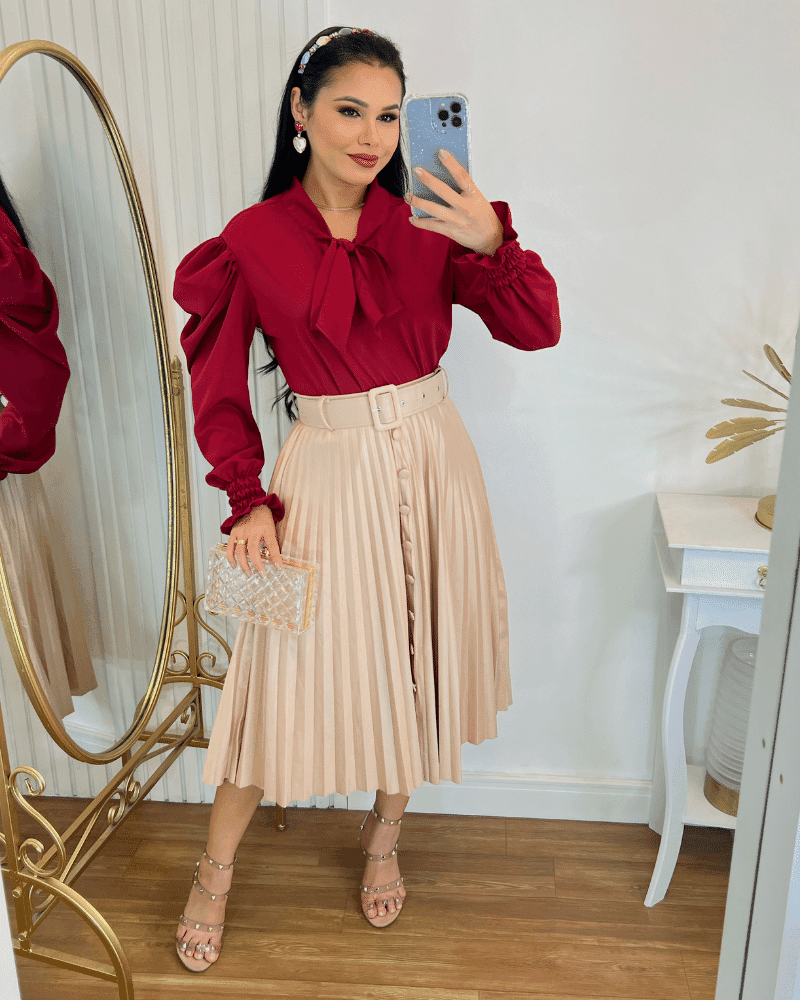 Saia Plissada Midi Tecido Cirre com Cinto bege
