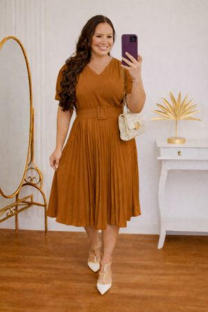 Vestido Plissado Cor Caramelo Midi Forrado - Tecido Crepe Seda