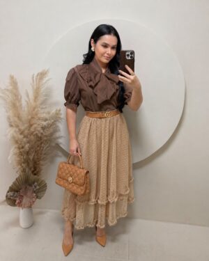 Saia Midi em Tule Bege