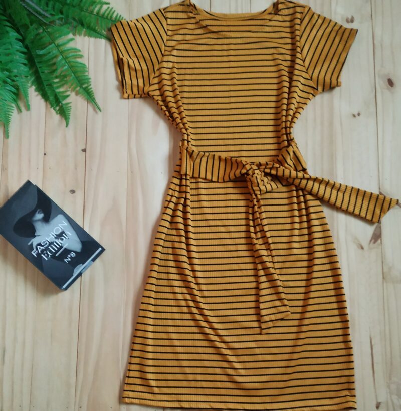 Vestido Midi com Laço Tecido Canelado Amarelo