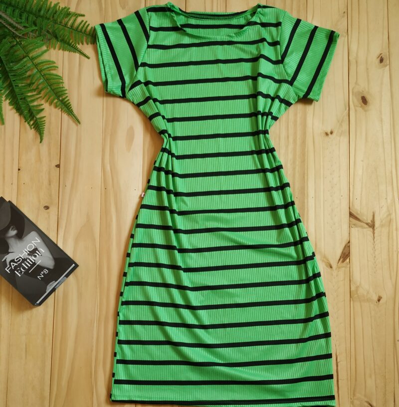 Vestido Midi Tecido Canelado Verde