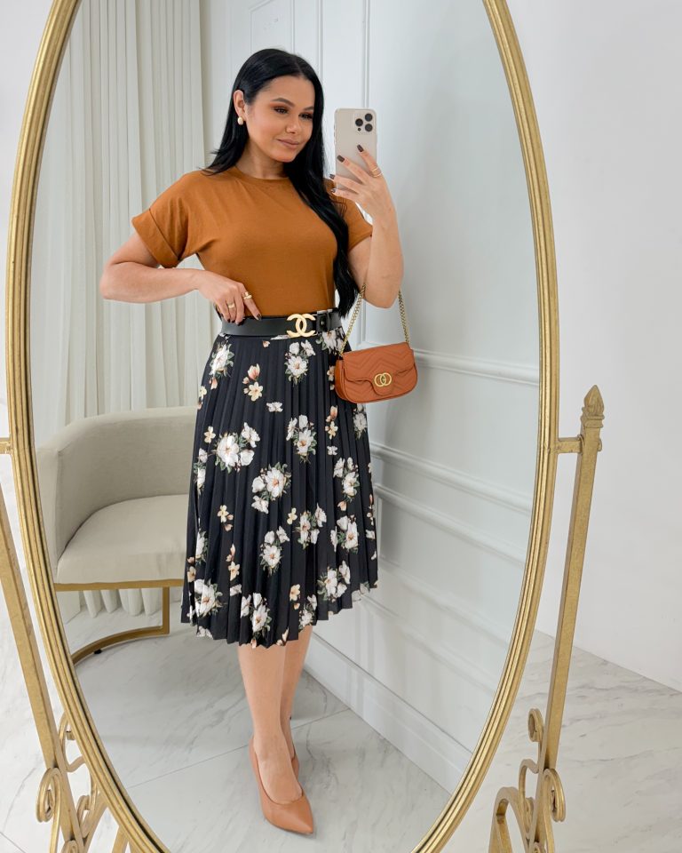 Conjunto Blusa+ Saia-Caramelo