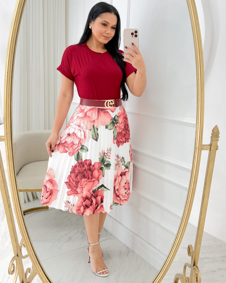 Conjunto Blusa+ Saia- Vermelho Carmim