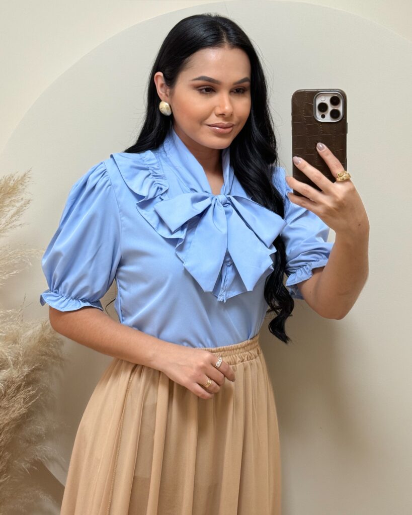 Blusa Tecido Crepe Seda azul bebe