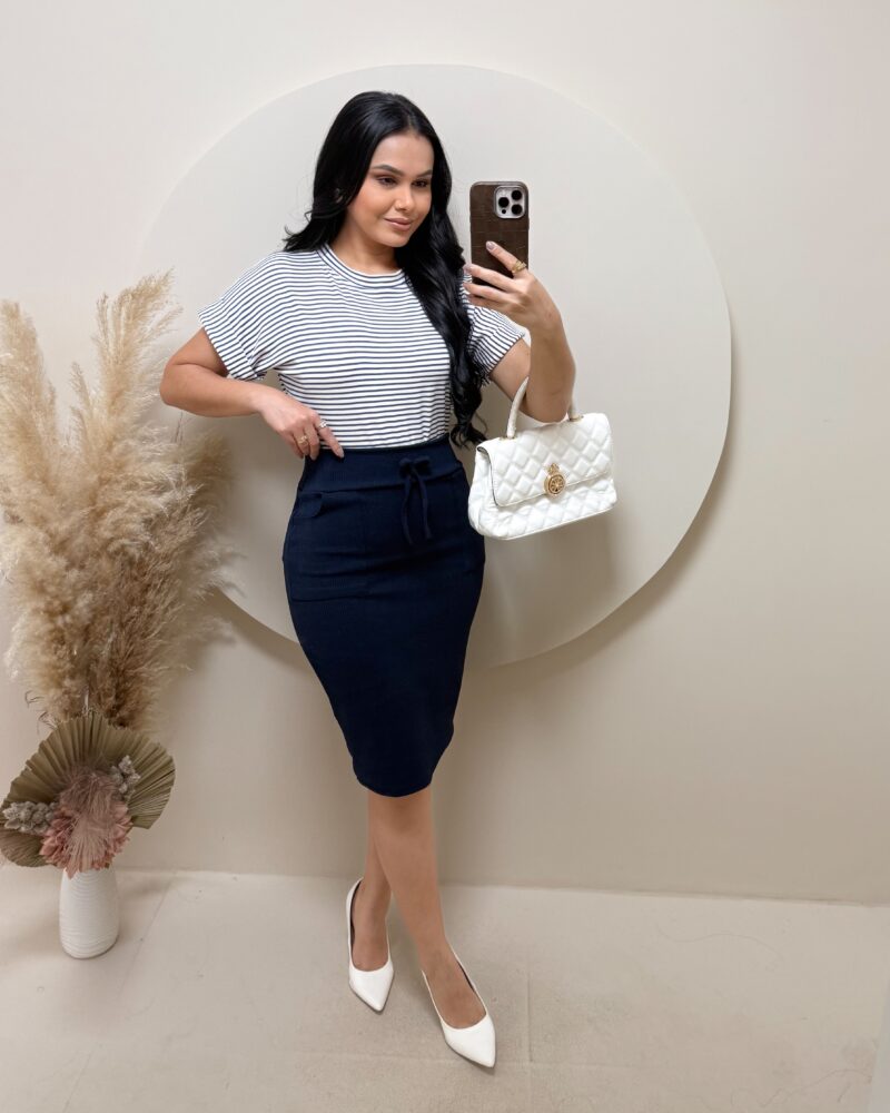 Conjunto Blusa+ Saia-Azul marinho