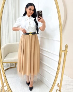 Conjunto Saia Midi em Tule + blusa Cor Branco