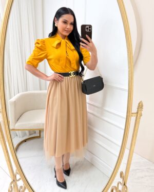 Conjunto Saia Midi em Tule + blusa Cor Amarelo