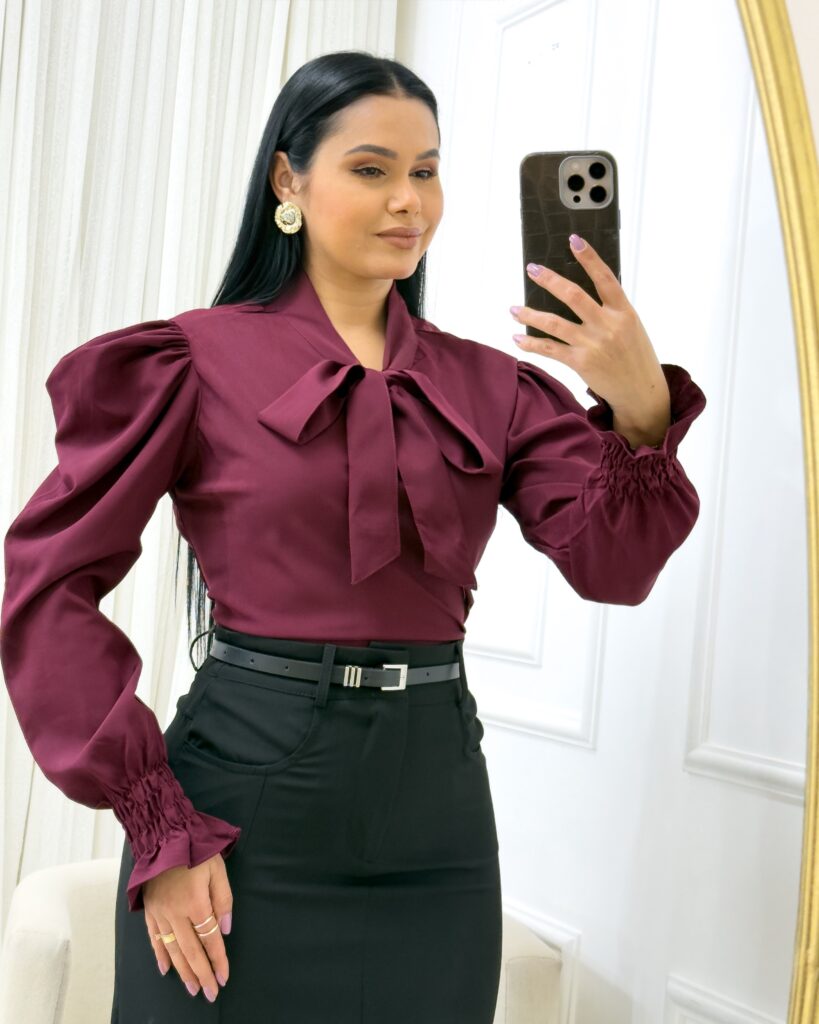 Blusa Manga Longa Tecido Crepe Seda vinho