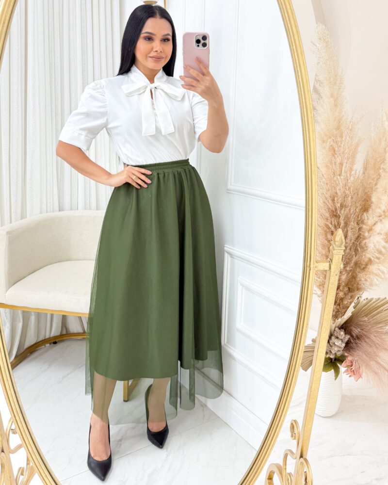 Saia Midi em Tule -verde militar