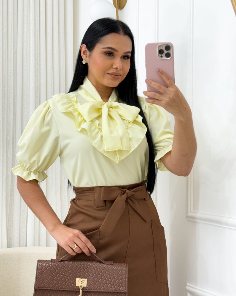 Blusa Tecido Crepe Seda Amarelo manteiga