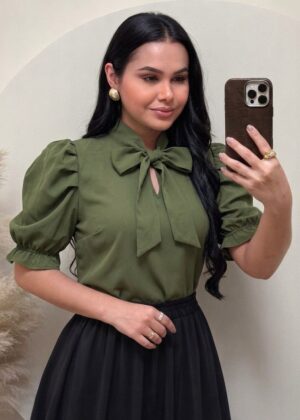 Blusa Tecido Crepe Seda Verde militar
