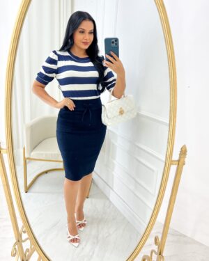 Conjunto Blusa+ Saia-Azul Marinho