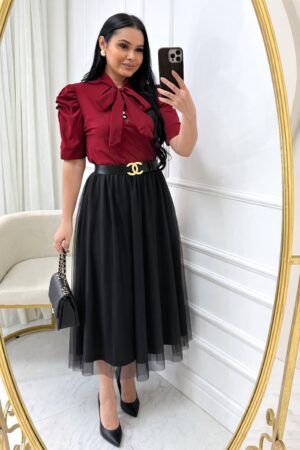 Conjunto Saia Midi em Tule + blusa Cor marsala + saia preto