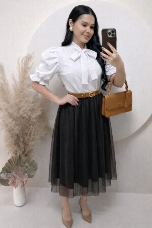 Conjunto Saia Midi em Tule + blusa Cor branco + saia preto
