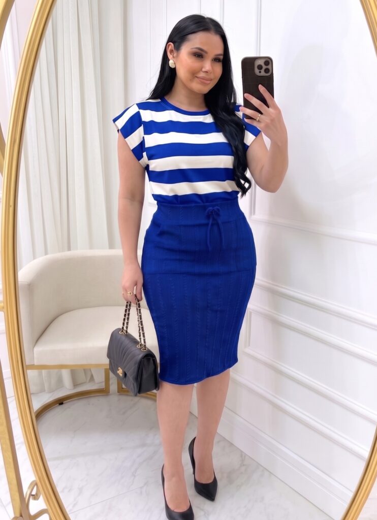 Conjunto Blusa+ Saia – azul royal
