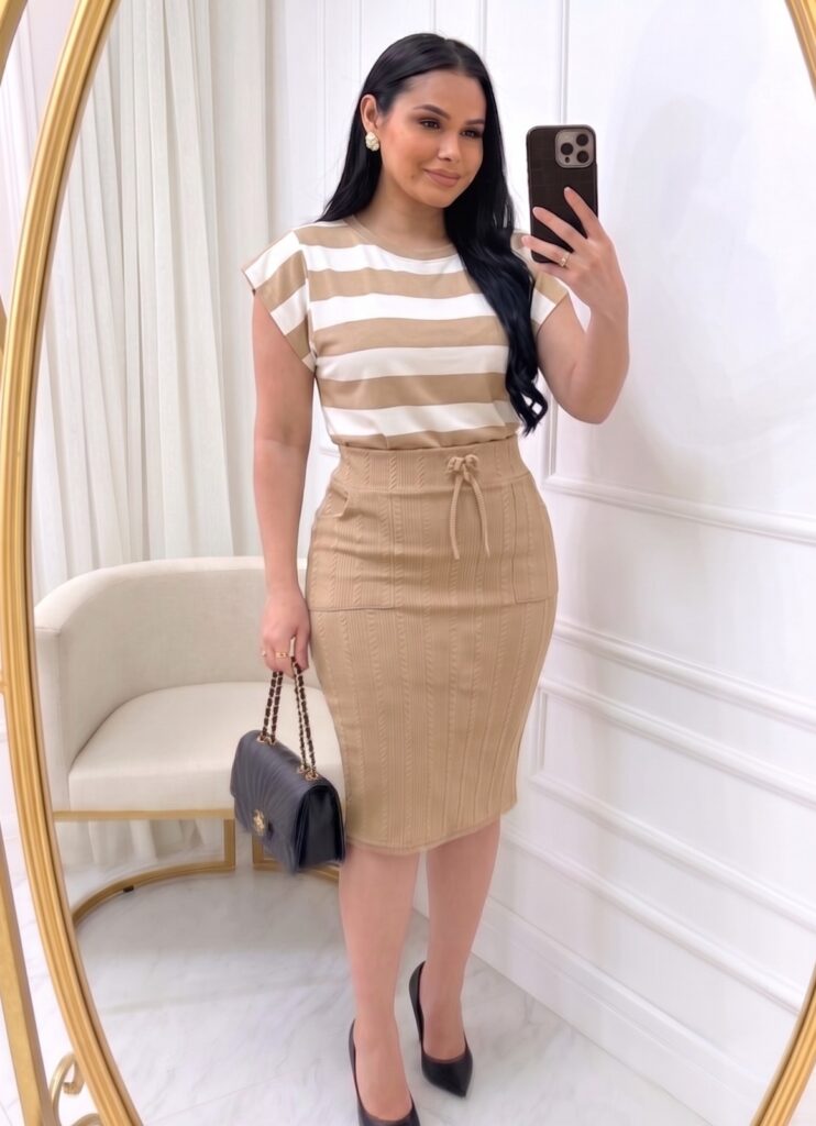 Conjunto Blusa+ Saia – bege