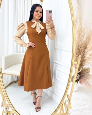 Vestido Midi em Alfaiataria regata Terra cota