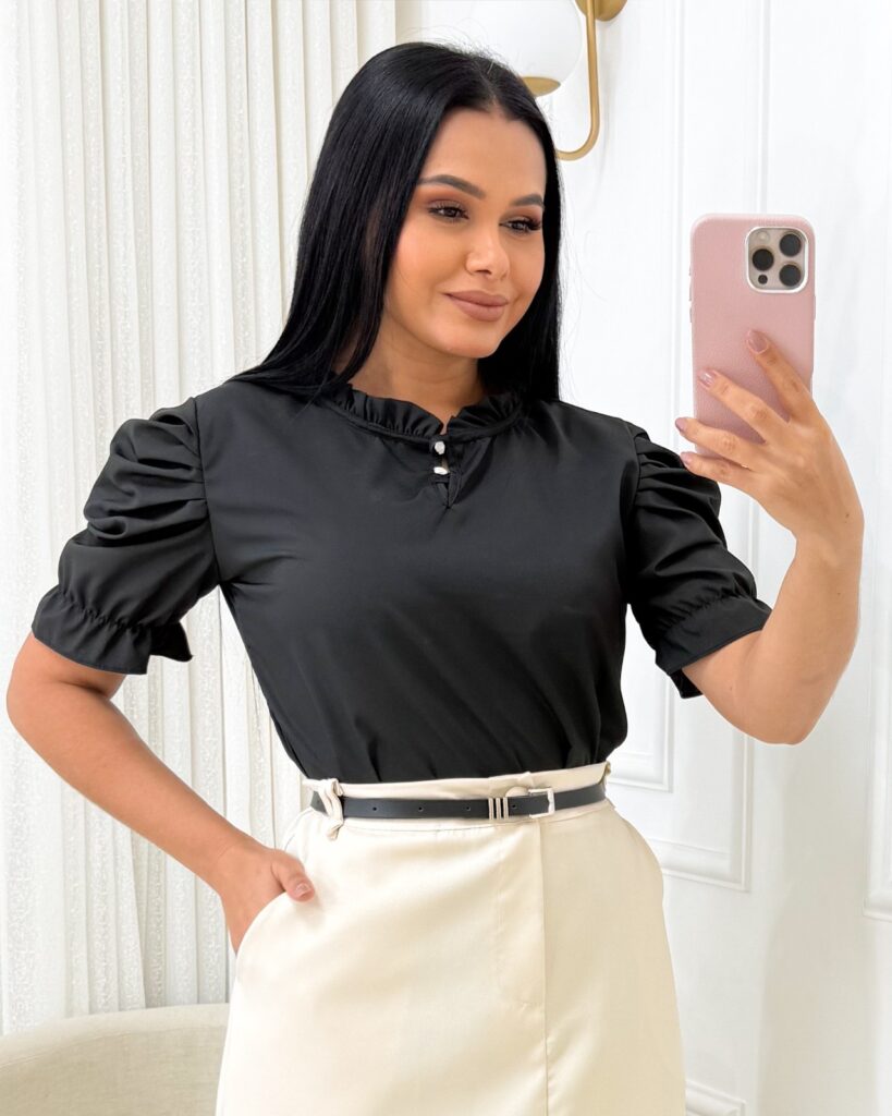 Blusa manga princesa Tecido Crepe Seda preto