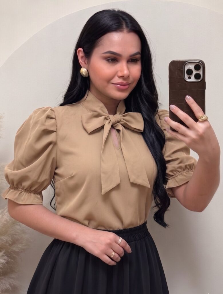 Blusa Tecido Crepe Seda bege