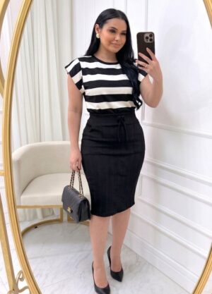 Conjunto Blusa+ Saia- manga muscle Preto