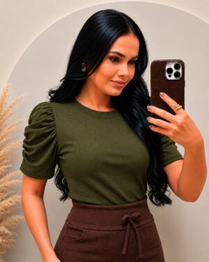 Blusa Tecido Ribana manga princesa verde militar
